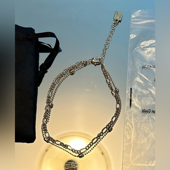 ✨✨ Dannijo Double Gold Anklet ✨✨ - Picture 4 of 4